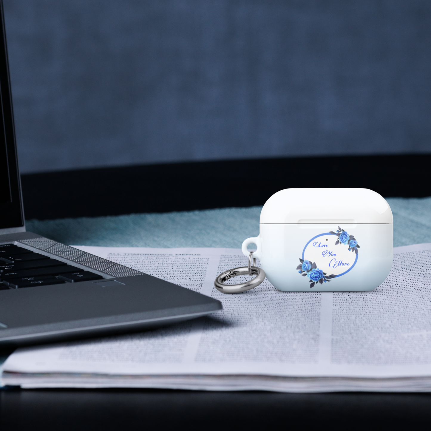 AirPods® Case - Love Story Unveiled