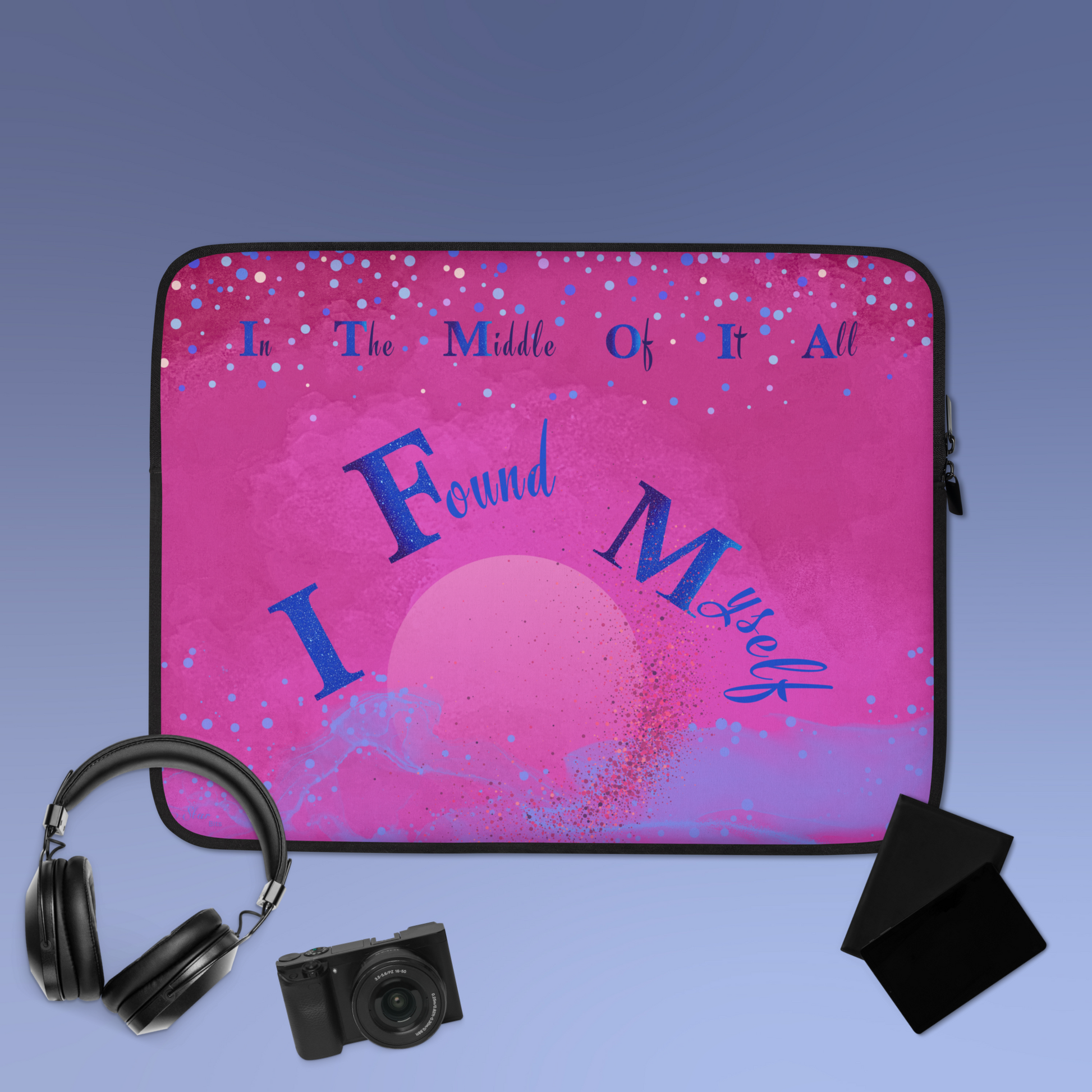 LaptopSleeve_13"_CELESTIALDREAMS_RubyDelight_StarBits 