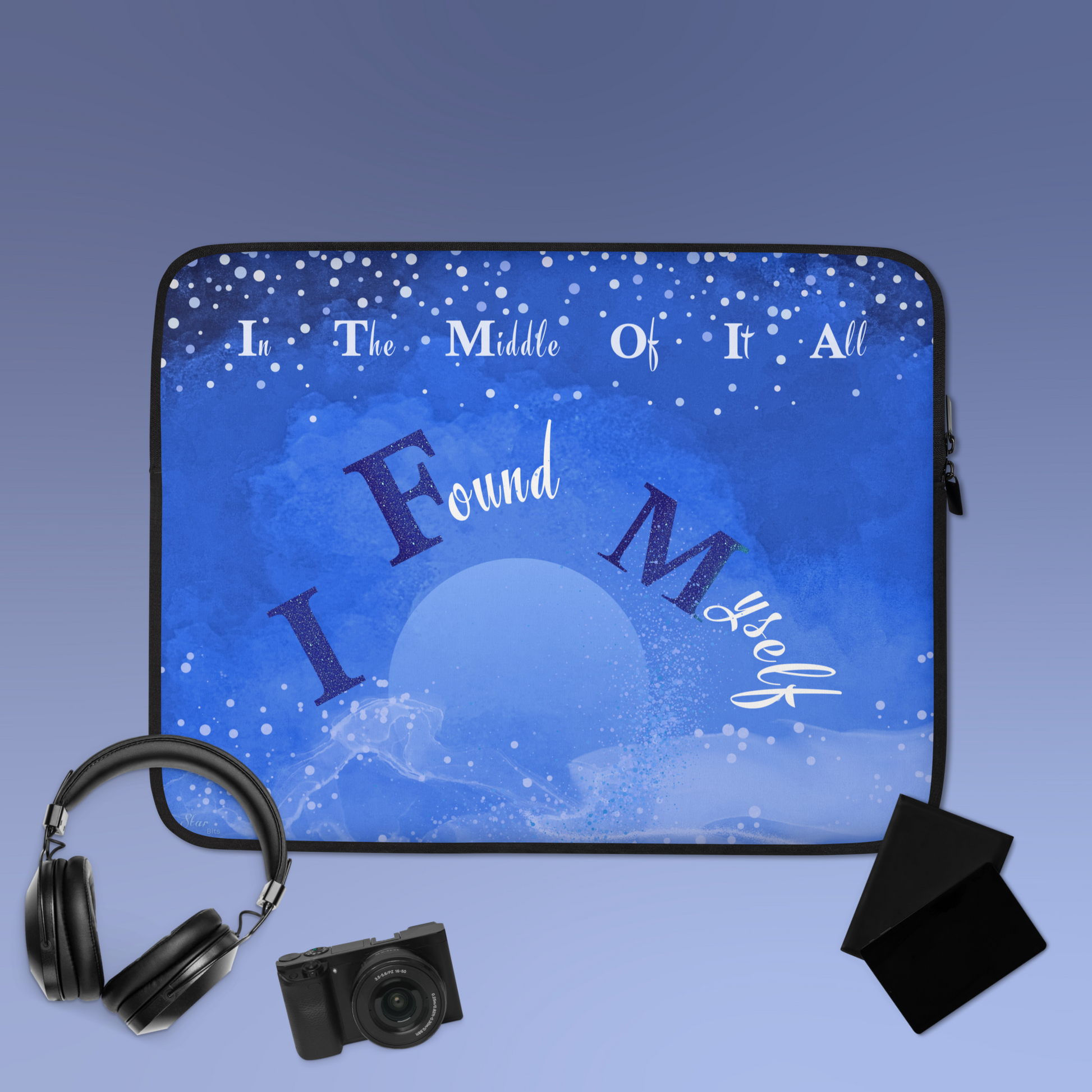 LaptopSleeve_13"_CELESTIALDREAMS_MidnightMagic_StarBits 