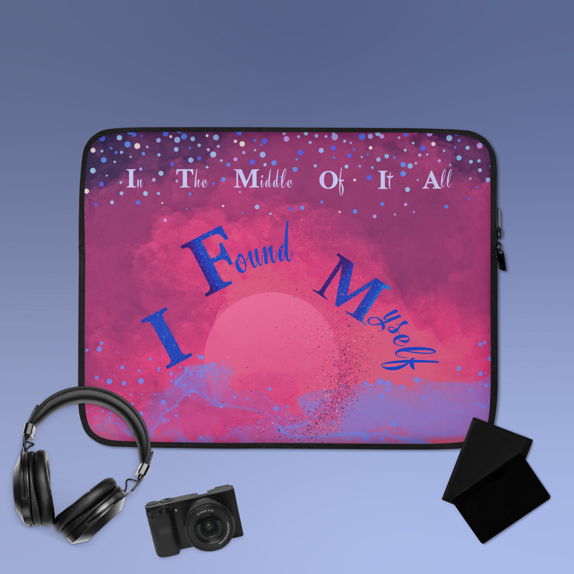 LaptopSleeve_13"_CELESTIALDREAMS_RubyDelight_StarBits 