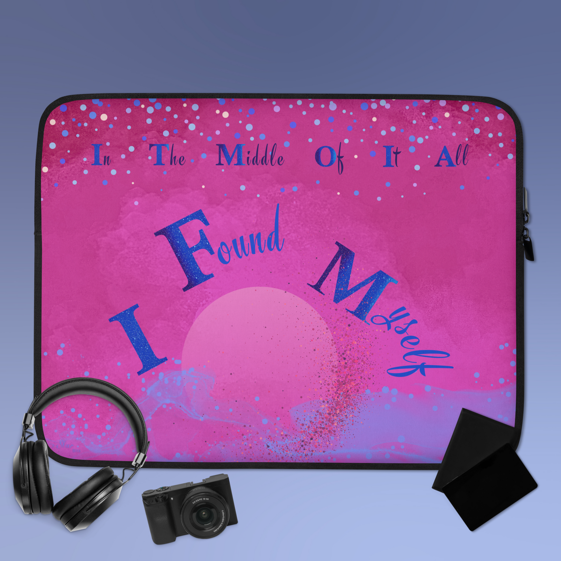 LaptopSleeve_15"_CELESTIALDREAMS_RubyDelight_StarBits 