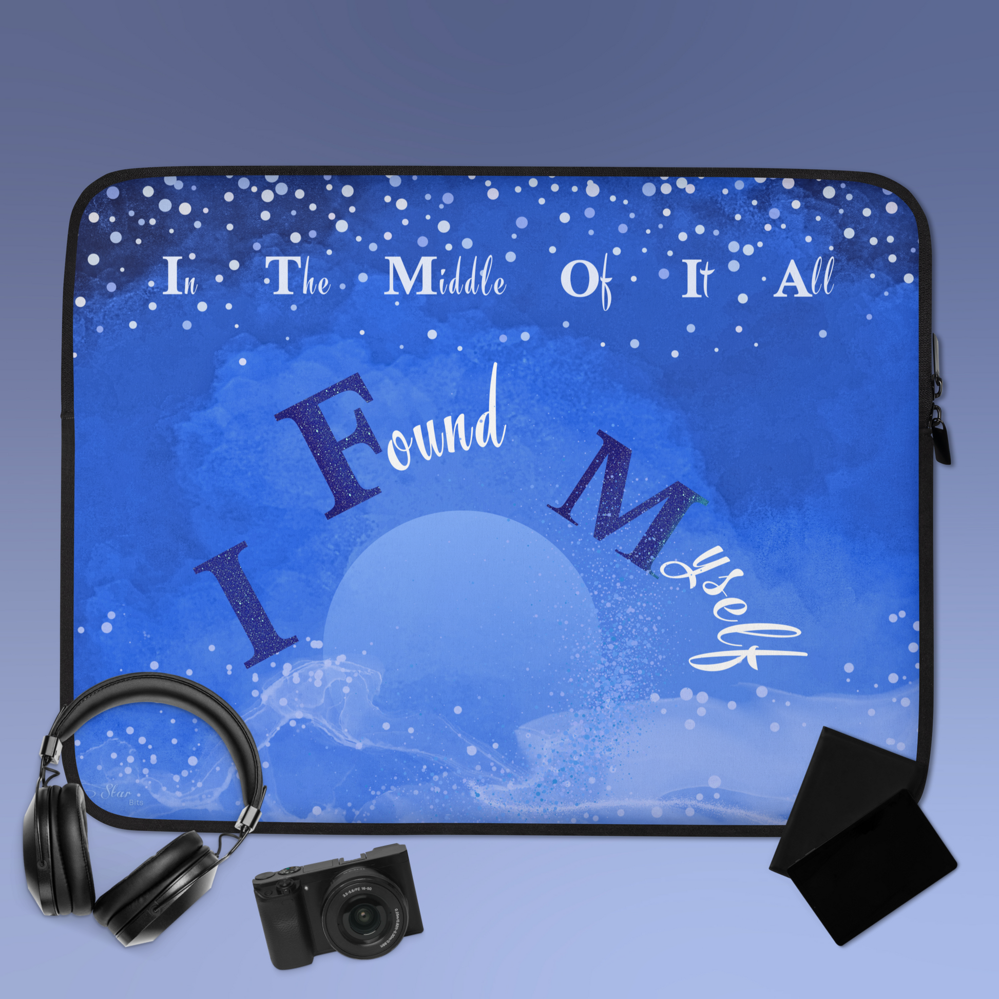 LaptopSleeve_15"_CELESTIALDREAMS_MidnightMagic_StarBits 